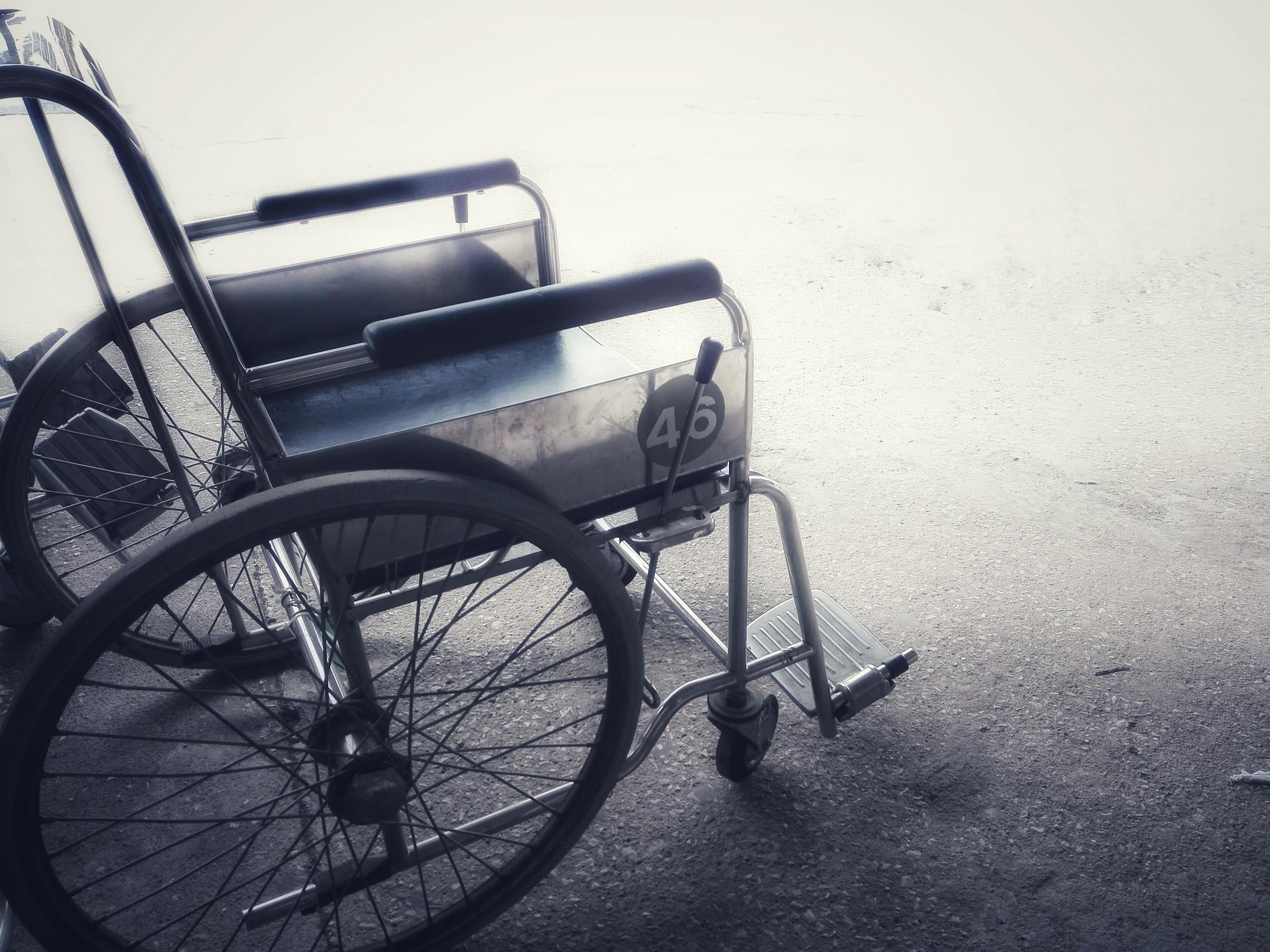 Quién fue el inventor de la silla de ruedas